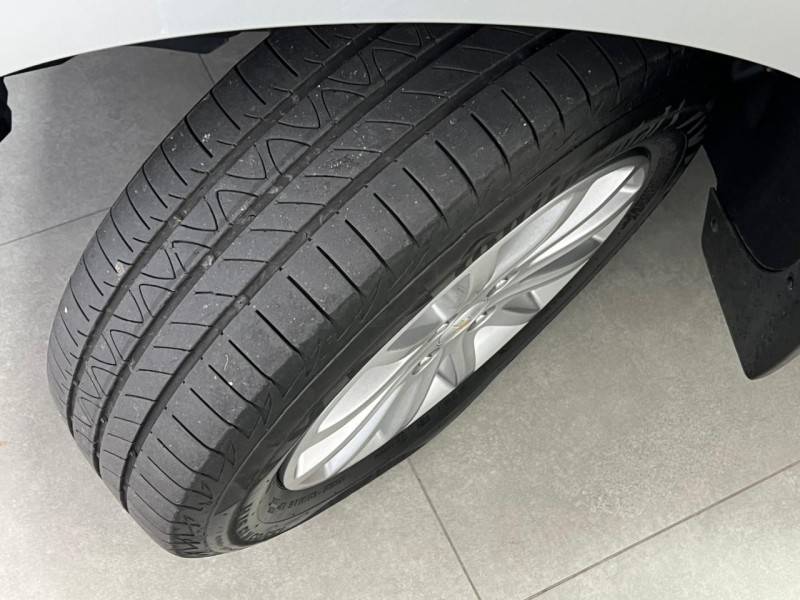 CHEVROLET - SPIN - 2015/2016 - Prata - R$ 49.900,00