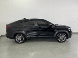 FIAT - FASTBACK - 2023/2024 - Preta - R$ 104.900,00
