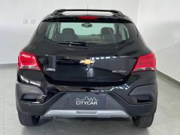 CHEVROLET - ONIX - 2016/2017 - Preta - R$ 67.900,00