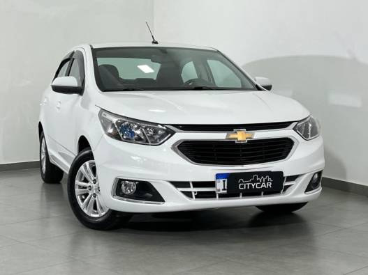 CHEVROLET - COBALT - 2017/2018 - Branca - R$ 58.900,00