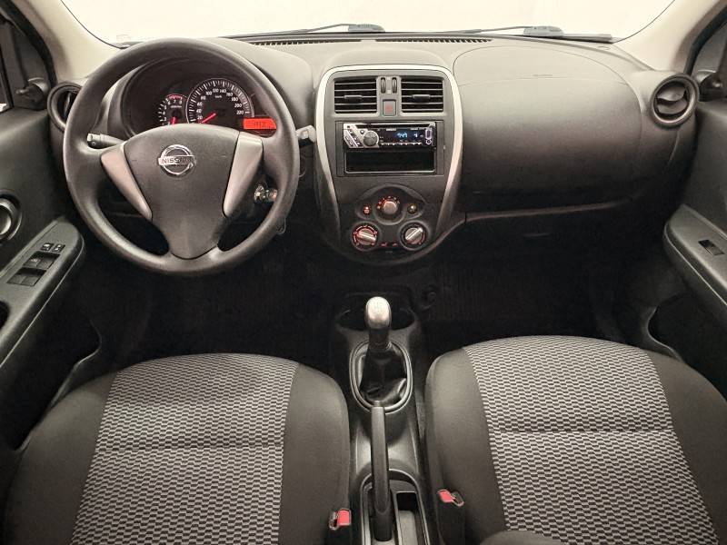 NISSAN - MARCH - 2017/2018 - Branca - R$ 49.900,00