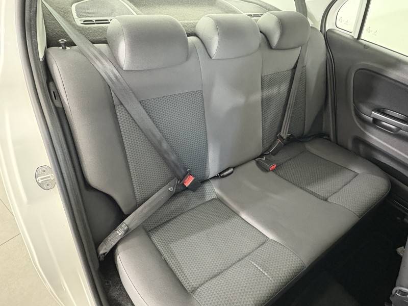 VOLKSWAGEN - VOYAGE - 2018/2019 - Branca - R$ 66.900,00