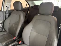 CHEVROLET - PRISMA - 2017/2018 - Branca - R$ 51.900,00