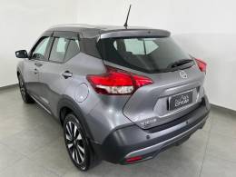 NISSAN - KICKS - 2018/2019 - Cinza - R$ 82.900,00