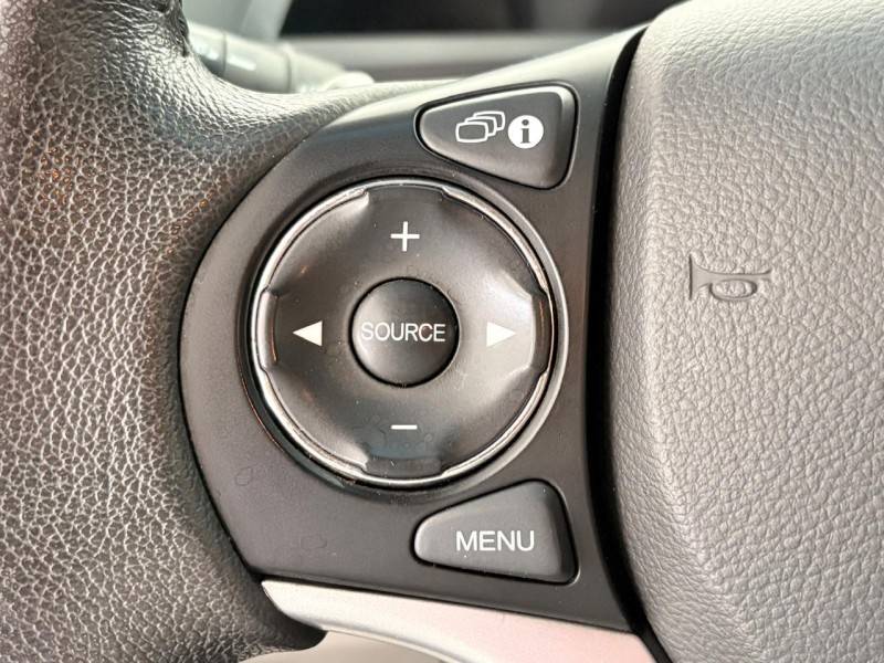 HONDA - CIVIC - 2015/2016 - Branca - R$ 83.900,00