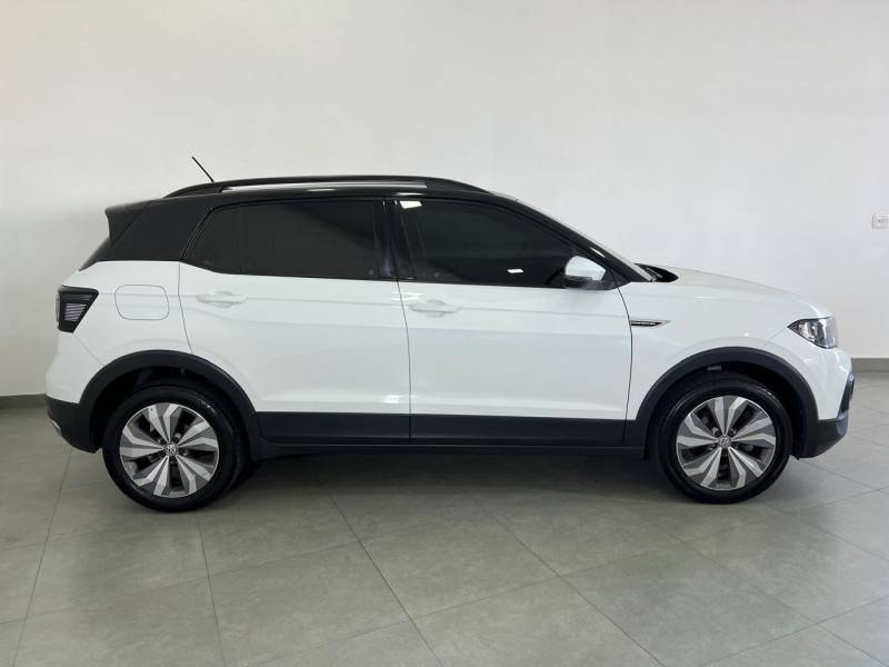 VOLKSWAGEN - T-CROSS - 2020/2020 - Branca - R$ 106.900,00