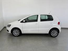 VOLKSWAGEN - FOX - 2015/2016 - Branca - R$ 51.900,00