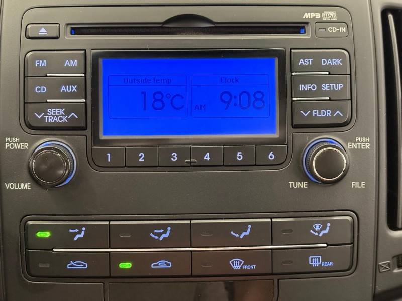 HYUNDAI - I30 - 2011/2012 - Preta - R$ 50.900,00