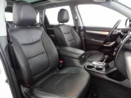 KIA MOTORS - SORENTO - 2012/2013 - Branca - R$ 73.900,00