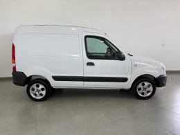 RENAULT - KANGOO - 2014/2015 - Branca - R$ 47.900,00