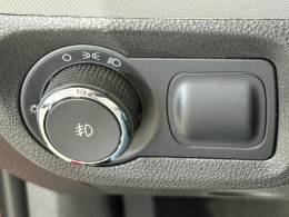 CHEVROLET - ONIX - 2017/2018 - Vermelha - R$ 50.900,00