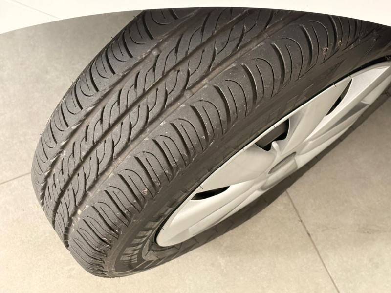 NISSAN - MARCH - 2017/2018 - Branca - R$ 49.900,00