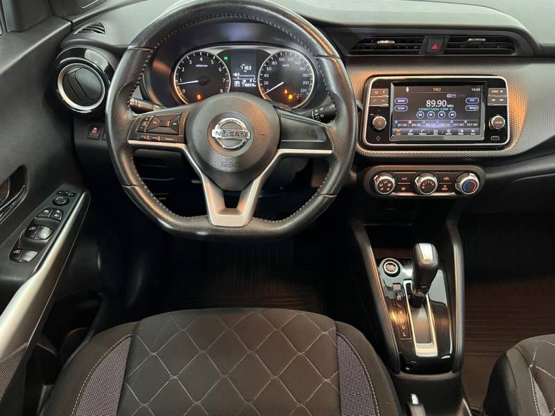 NISSAN - KICKS - 2018/2019 - Cinza - R$ 82.900,00