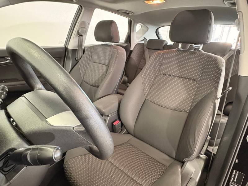 HYUNDAI - I30 - 2011/2012 - Preta - R$ 50.900,00