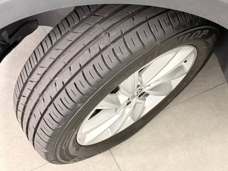 VOLKSWAGEN - T-CROSS - 2019/2020 - Prata - R$ 96.900,00