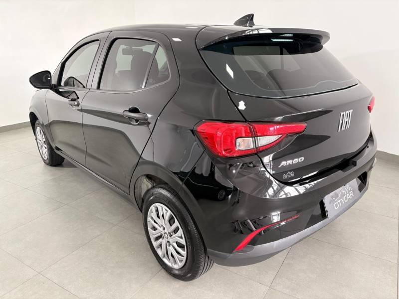 FIAT - ARGO - 2020/2021 - Preta - R$ 57.900,00