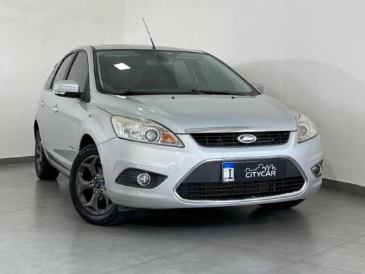 FORD - FOCUS - 2013/2013 - Prata - R$ 57.900,00