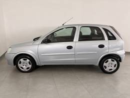 CHEVROLET - CORSA - 2011/2012 - Prata - R$ 35.900,00