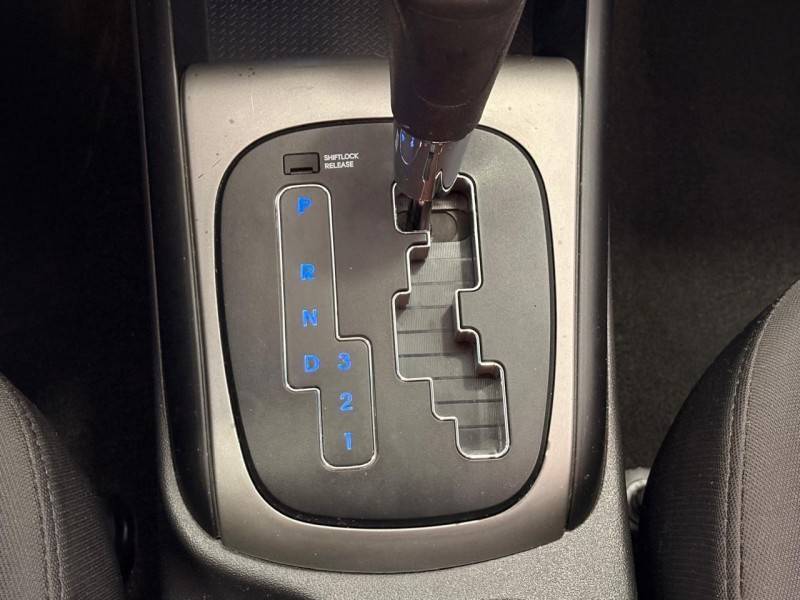 HYUNDAI - I30 - 2011/2012 - Preta - R$ 50.900,00