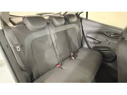 CHEVROLET - ONIX - 2019/2019 - Branca - R$ 60.900,00