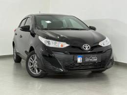 TOYOTA - YARIS - 2019/2020 - Preta - R$ 82.900,00