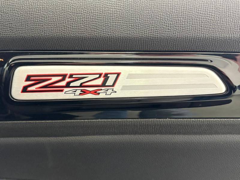 CHEVROLET - S10 - 2023/2024 - Cinza - R$ 211.900,00