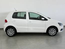VOLKSWAGEN - FOX - 2015/2016 - Branca - R$ 51.900,00