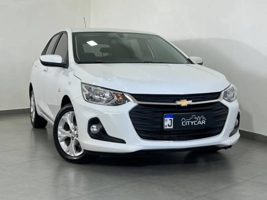 CHEVROLET - ONIX - 2023/2024 - Branca - R$ 93.900,00