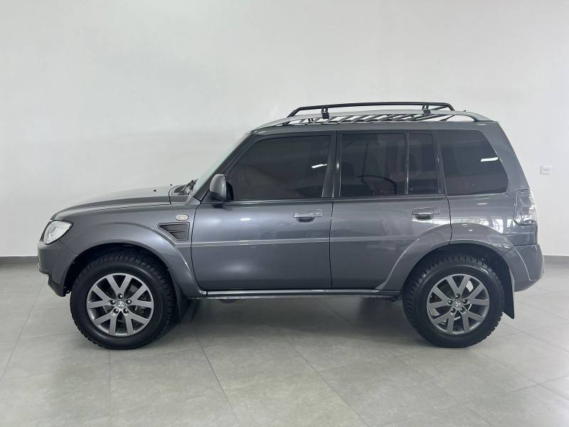 MITSUBISHI - PAJERO TR4 - 2012/2013 - Cinza - R$ 66.900,00