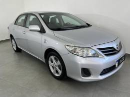 TOYOTA - COROLLA - 2011/2012 - Prata - R$ 61.900,00
