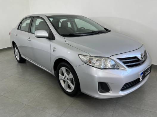 TOYOTA - COROLLA - 2011/2012 - Prata - R$ 61.900,00