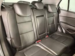 CHEVROLET - TRACKER - 2018/2018 - Cinza - R$ 89.900,00