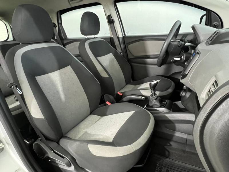 CHEVROLET - SPIN - 2015/2016 - Prata - R$ 49.900,00