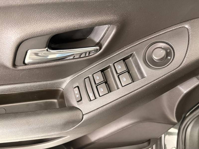 CHEVROLET - TRACKER - 2018/2018 - Cinza - R$ 89.900,00