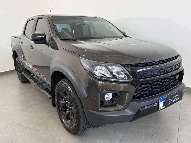 CHEVROLET - S10 - 2023/2024 - Cinza - R$ 211.900,00