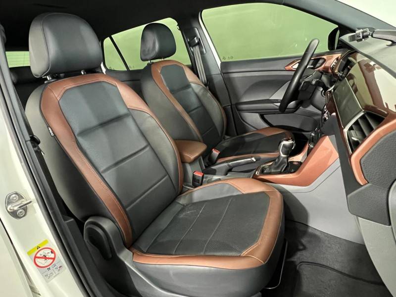 VOLKSWAGEN - T-CROSS - 2020/2020 - Branca - R$ 106.900,00