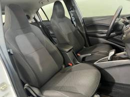 CHEVROLET - ONIX - 2023/2024 - Branca - R$ 93.900,00