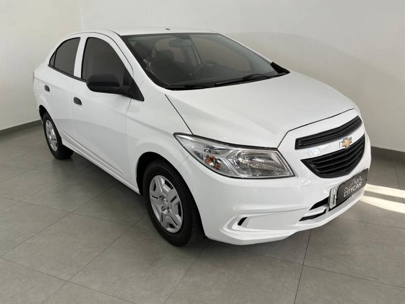 CHEVROLET - PRISMA - 2017/2018 - Branca - R$ 51.900,00