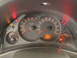 CHEVROLET - CORSA - 2011/2012 - Prata - R$ 35.900,00