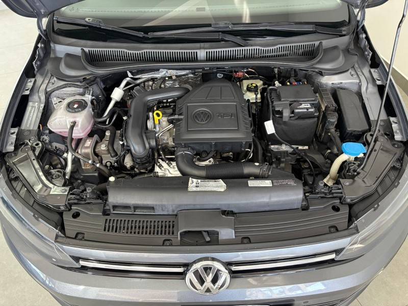 VOLKSWAGEN - VIRTUS - 2018/2019 - Cinza - R$ 74.900,00