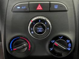 HYUNDAI - HB20 - 2016/2017 - Preta - R$ 58.900,00